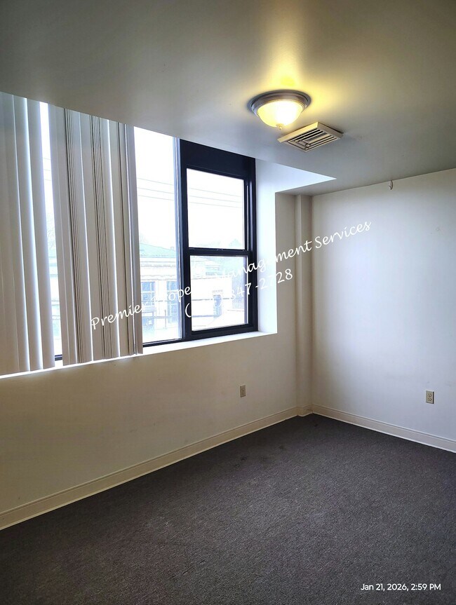 Building Photo - 262 Connecticut Ave