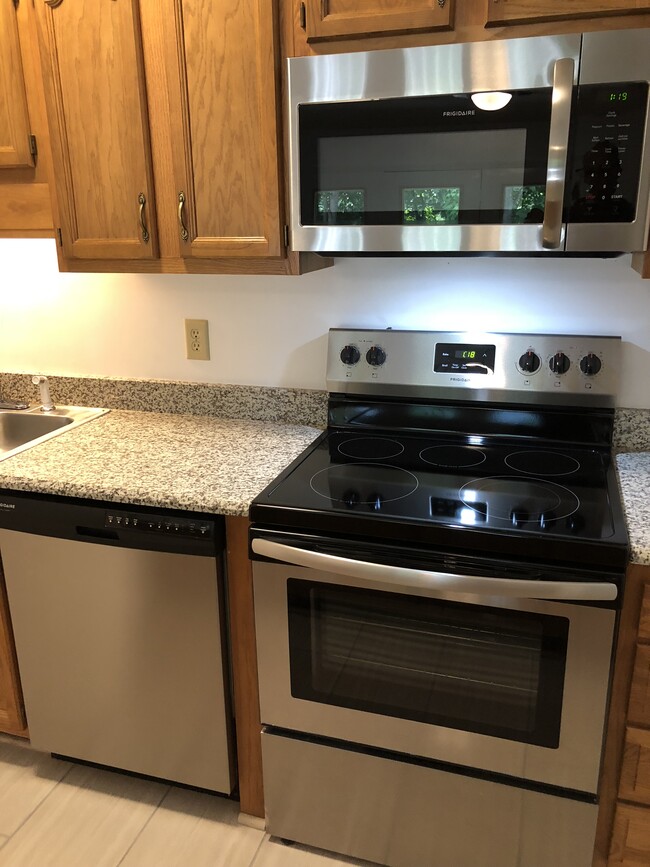 Foto del edificio - 3701 Cotswold Ter