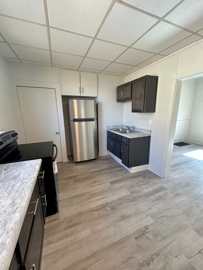 Foto del edificio - 425 Brighton Blvd