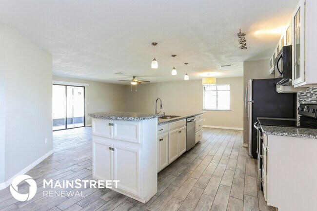 Foto del edificio - 4681 Swallowtail Dr