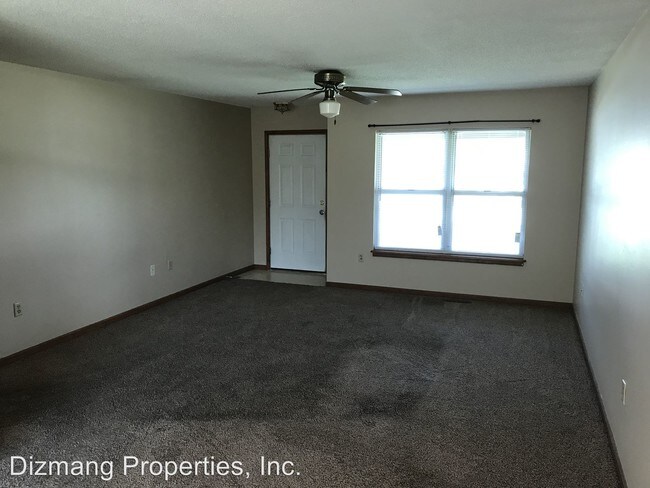 Building Photo - 503 S Wrenwood St