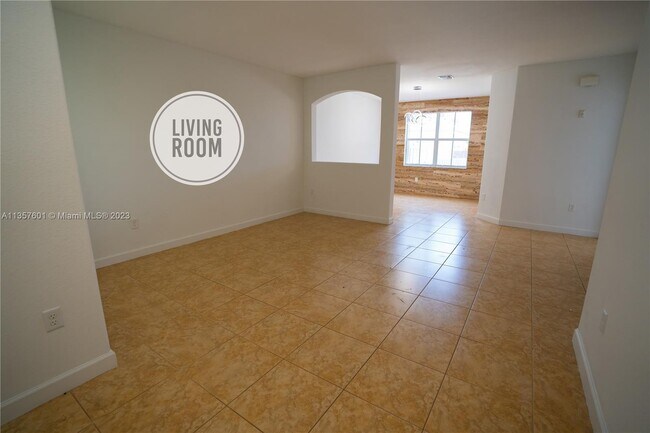 Building Photo - 8682 NW 109th Ct