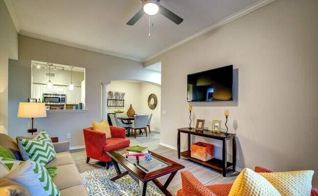 Building Photo - 2 bedroom in Dallas TX 75287