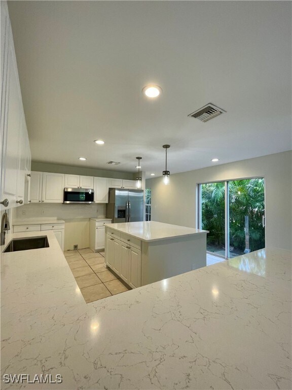 Foto del edificio - 10650 Ragsdale St