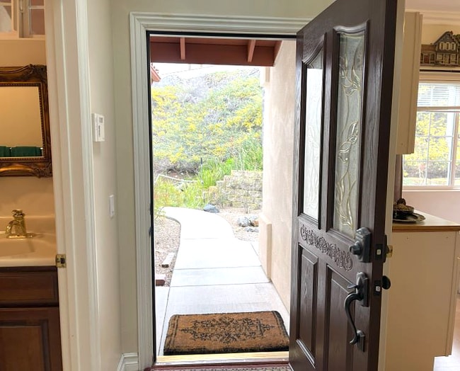 Building Photo - 6702 Corintia St