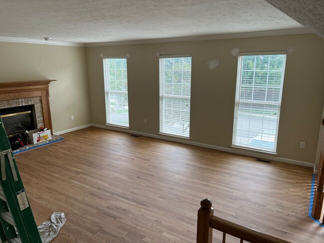 Building Photo - Mars Township, PA - for roommate purpose only