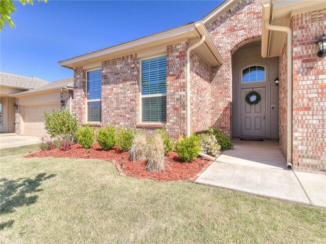Building Photo - 12533 NW 139th Ter - Piedmont