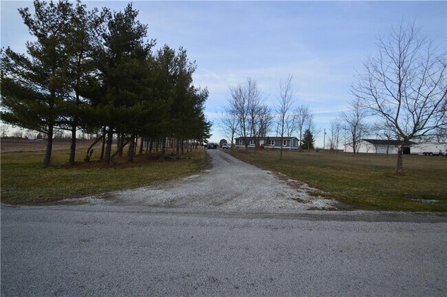 Building Photo - 4186 E 1100 S