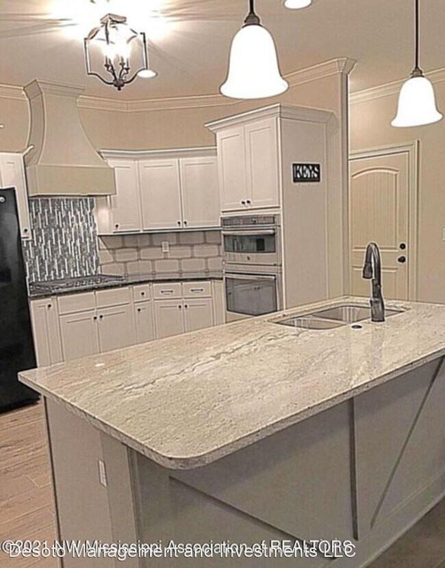 Building Photo - 5 br, 3 bath House - 10307 Cypress Plantation