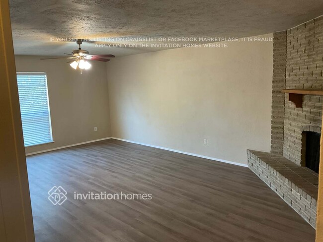 Foto del edificio - 5316 Nash Dr