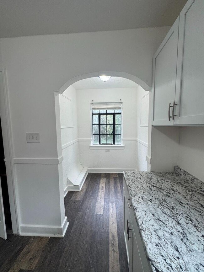 Foto del edificio - 17206 Ilene St
