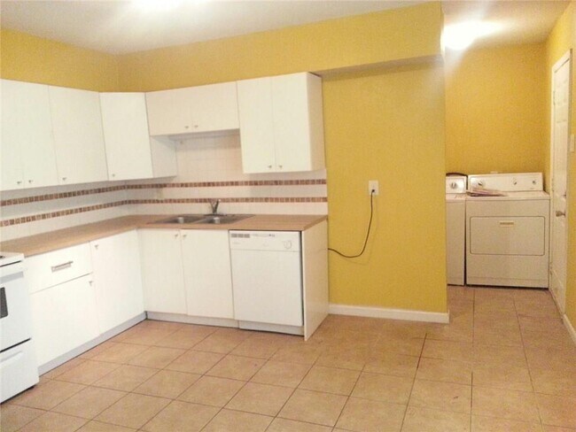 Foto del edificio - 2712 W Rochelle Rd