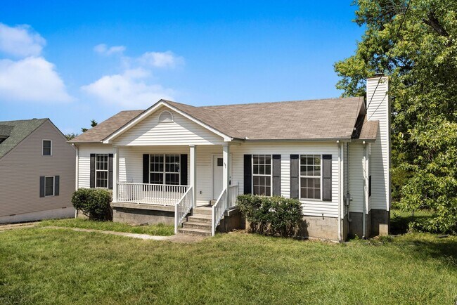 Building Photo - Remodeled 3 bedroom in La Vergne