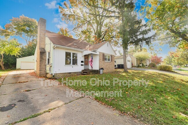 Building Photo - 1415 Dietz Ave