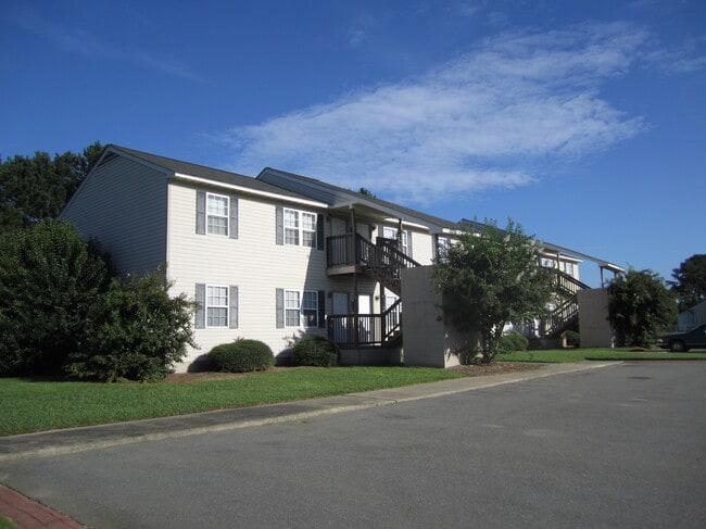 Building Photo - 759 Stoney Creek Church Rd