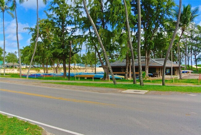 Building Photo - 362 - MA