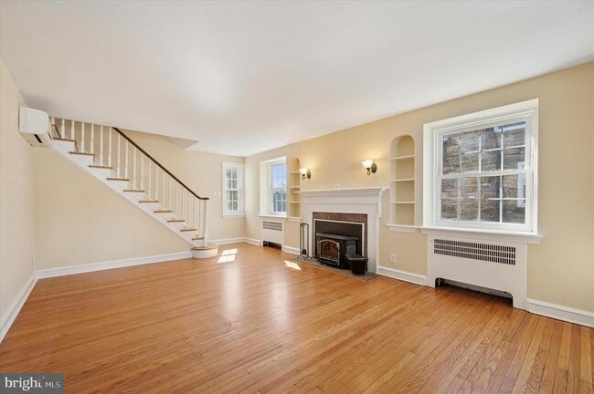 Building Photo - 1156 Garfield Ave