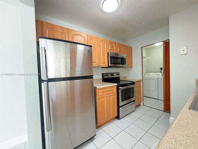 Foto del edificio - 2842 NW 55th Ave