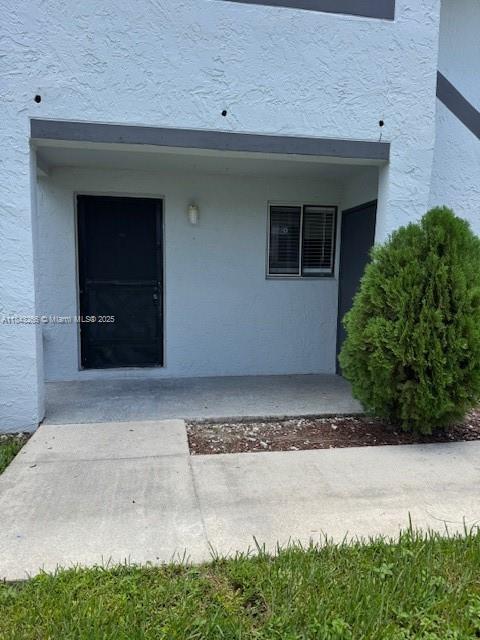 Primary Photo - 153 Lakeview Dr