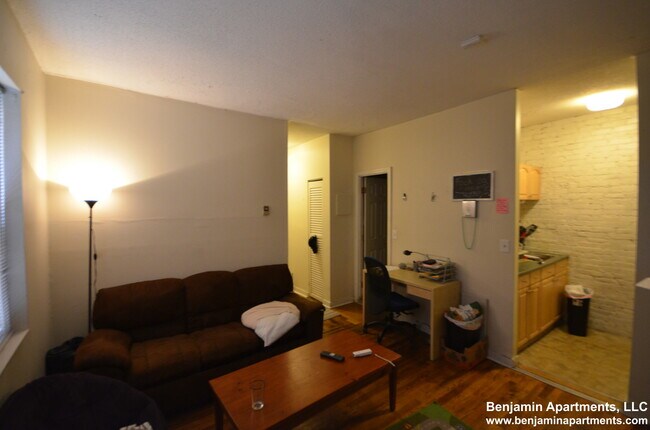 Building Photo - 898 Huntington Ave