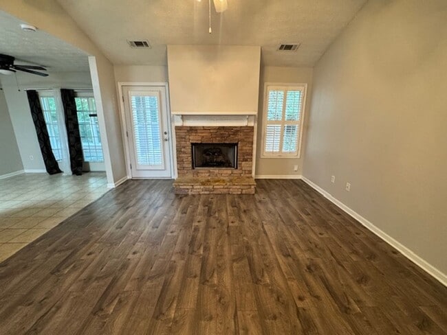 Building Photo - 103 Talley Branch Ct