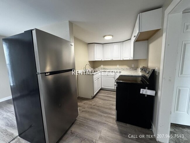 Building Photo - 7 Bennett Ave