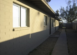 Building Photo - 9361 W Polk St