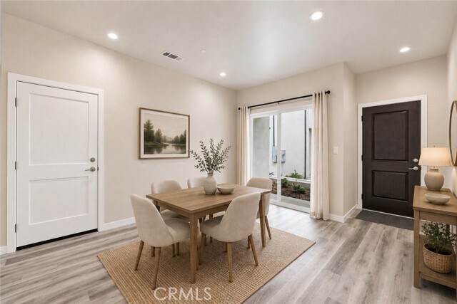 Foto del edificio - 24222 Ocean Ave