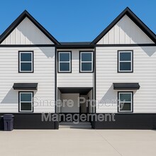 Building Photo - 2008 NW 27th St