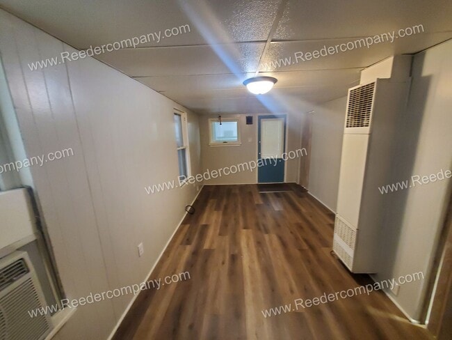 Foto del edificio - Private 1 bedroom house with Office space!!