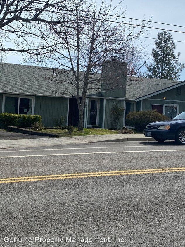 3 br, 2 bath House 950 Tolman Creek Road House for Rent in Ashland