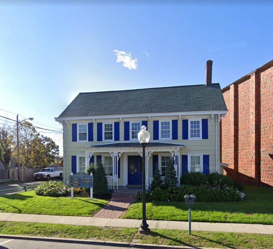Foto principal - 42 Fire Island Ave