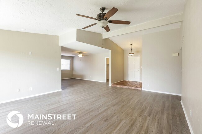 Foto del edificio - 4321 W Park Pl
