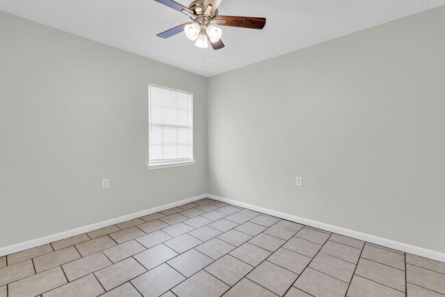 Foto del edificio - Bully's Landing