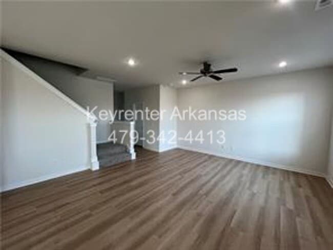 Foto del edificio - Amazing 3 Bedroom - 3.5 Bathroom in Fayetteville!