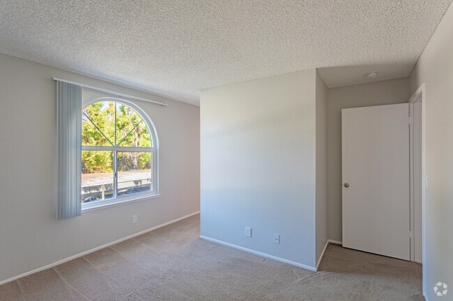 2BR,2BA - Cedar Glen