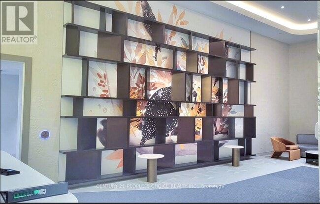 Photo du bâtiment - 35 Tubman Ave