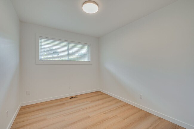 Foto del edificio - 626 NE 19th Ave