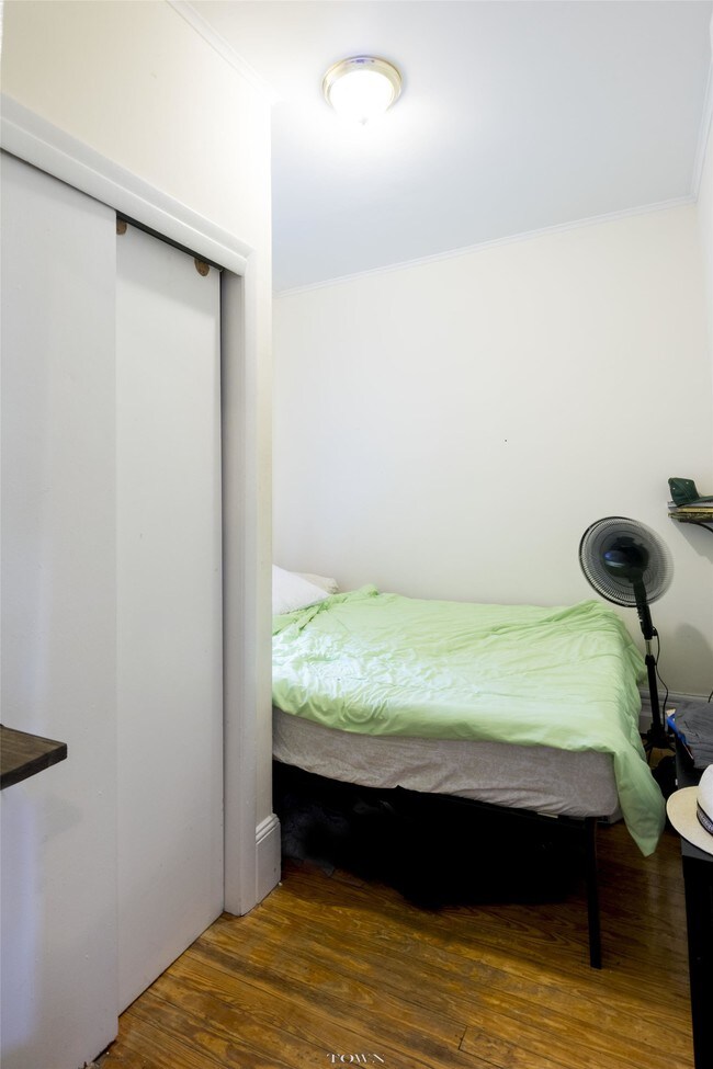 Foto del edificio - 336 E 67th St