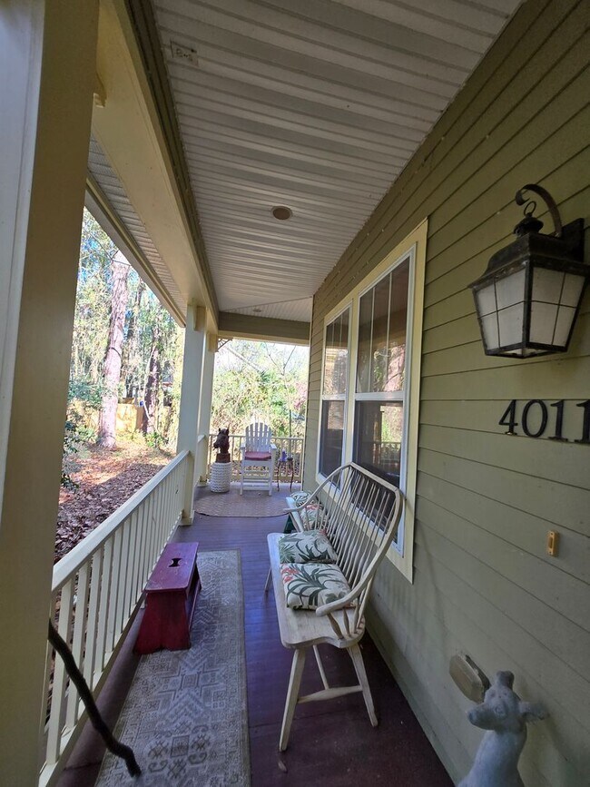 Foto del edificio - Beautiful 3 Bedroom/2 Bath home in Madera