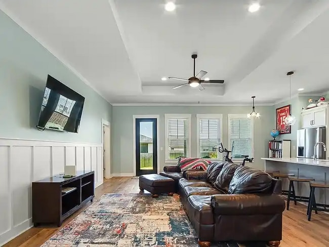 Building Photo - 3885 Heartwood St