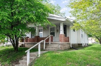 Building Photo - 1432 N Colorado Ave