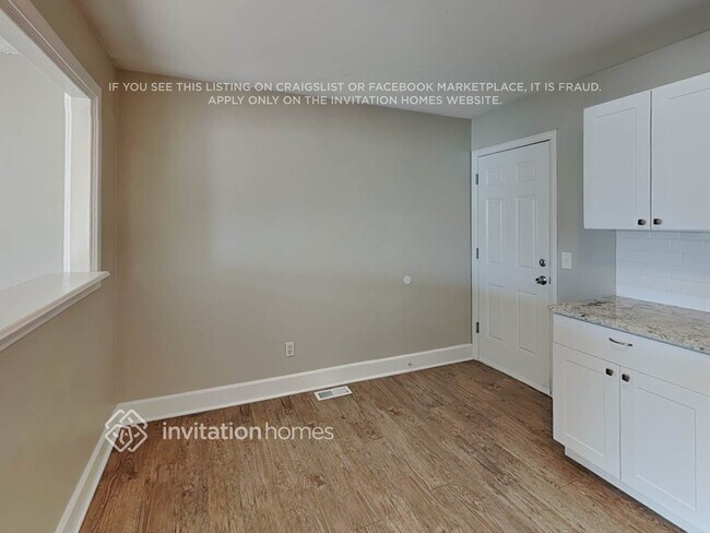 Foto del edificio - 9764 Columbine Ct