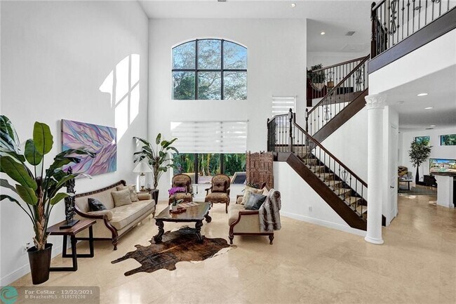Building Photo - 12402 Grand Oaks Dr