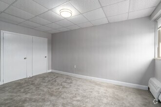 Bryn Mawr Apartments photo'