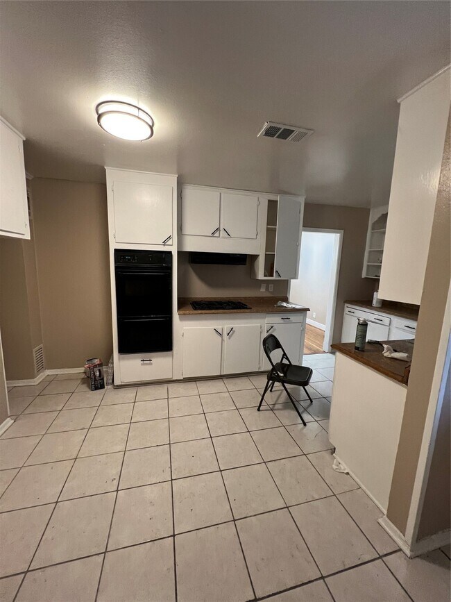 Foto del edificio - 5319 Cortelyou Ln