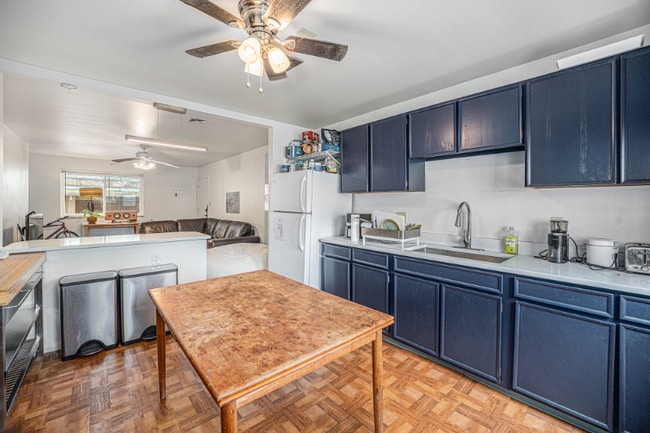 Foto del edificio - 1340 19th St