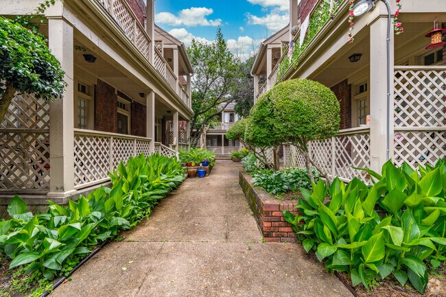 Patio - Peabody Place