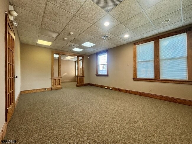 Building Photo - 546 Washington Ave