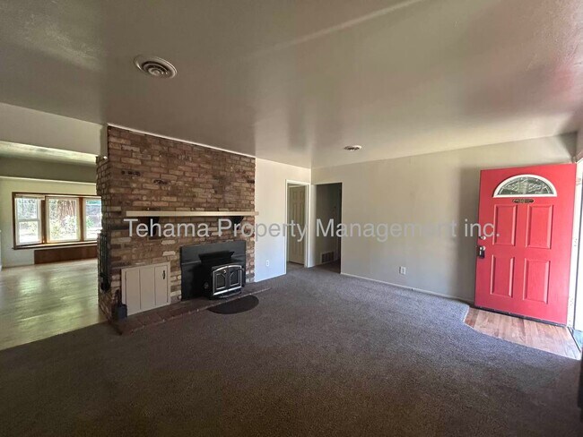 Foto del edificio - 3 Bedroom 2 Bath Centrally located in Down...